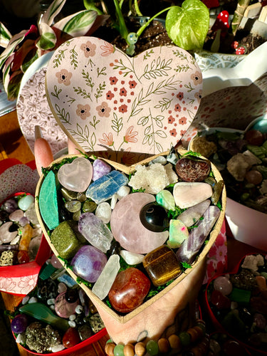 NEW small crystal valentine 💗