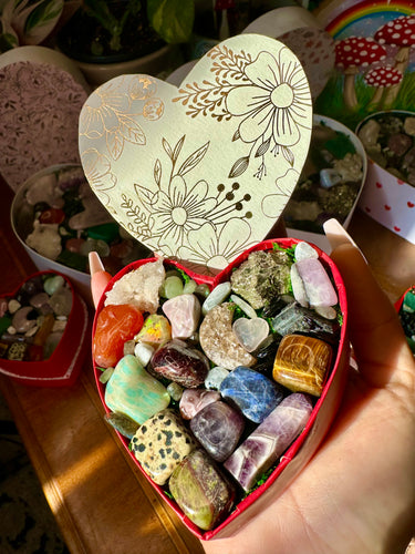 NEW small crystal valentine 🌙