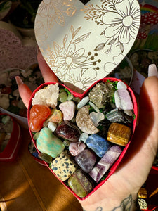 NEW small crystal valentine 🌙