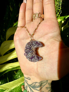 ♡one of one♡ raw amethyst moon necklace 14k gold