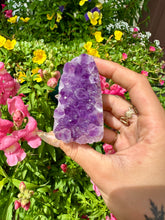 Load image into Gallery viewer, raw amethyst 🪻standing formation