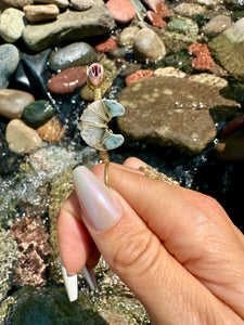 little quartz crystal moon  ☾ smoke ring ♡             **pre-order** ♡