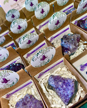 Load image into Gallery viewer, angel aura amethyst druzy