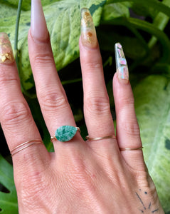 agate leaf crystal ring
