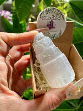 Load image into Gallery viewer, satin spar selenite cathedral
