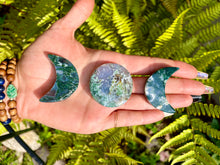 Load image into Gallery viewer, crystal moon phases set