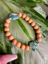 Load image into Gallery viewer, palm leaf tree agate wood bracelet