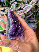 Load image into Gallery viewer, raw amethyst formation #7