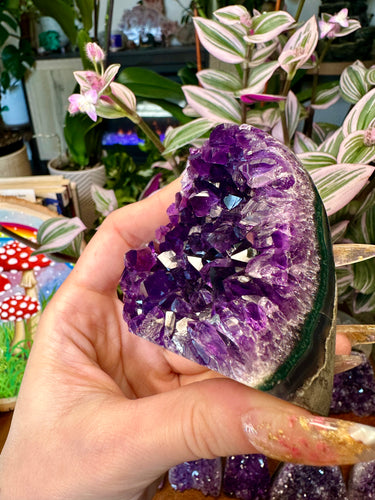 raw amethyst formation #10