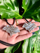 Load image into Gallery viewer, chalcedony crystal bat necklace