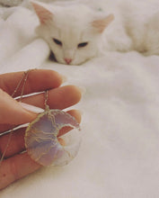 Load image into Gallery viewer, grand opalite moon necklace